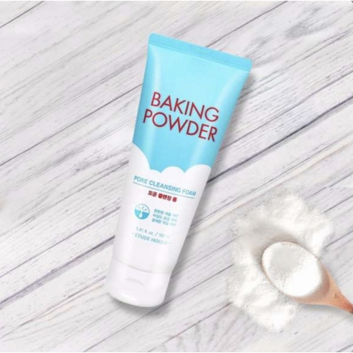 Etude House Baking Powder Pore Cleansing Foam Очищающая пенка для умывания на основе пищевой соды